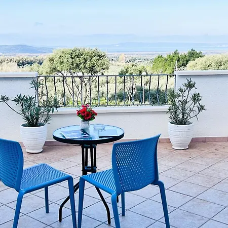La Perla Hotel 3*